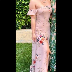 Off the Shoulders Maxi Floral Dress